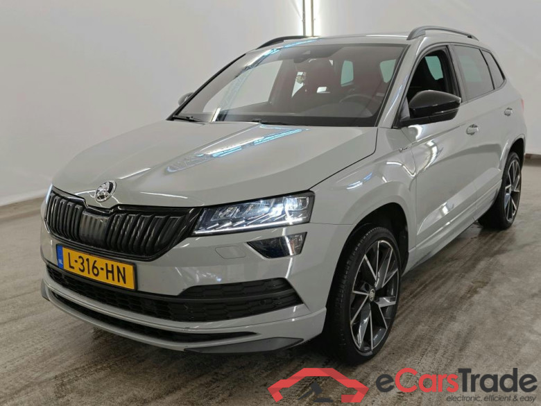 Škoda Karoq 1.5 TSI Greentech DSG Sportline Business 5d + Pano