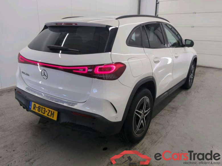 MERCEDES-BENZ EQA 250 Bns Sol. AMG #2