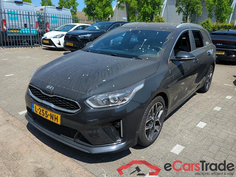 KIA ceed sportswagon 1.5 T-GDi MHEV GTLEd