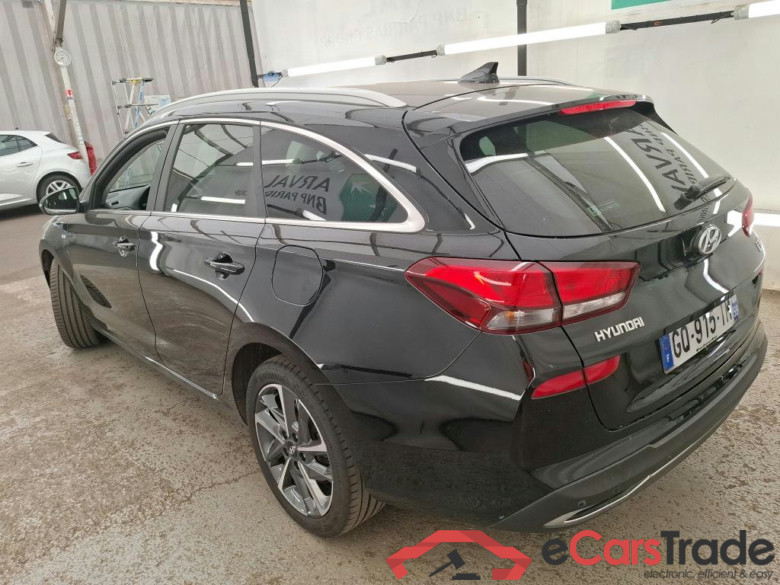 HYUNDAI i30 Sport Wagon / 2020 / 5P / Break 1.0 T-GDI 120 DCT-7 MHEV CREATIVE SW #2