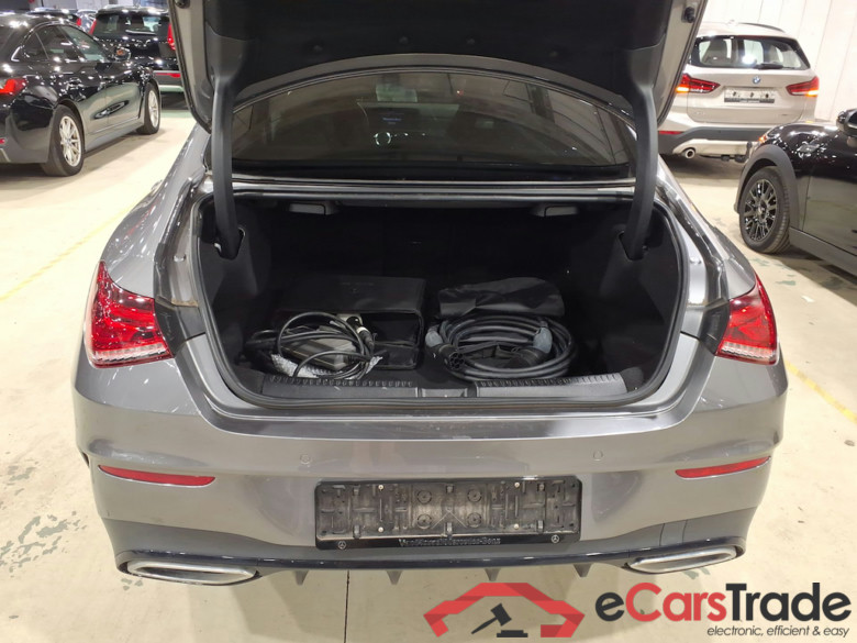 MERCEDES-BENZ CLA - Klasse 1.3 CLA 250 E BUSINESS SOLUTION DCT #3