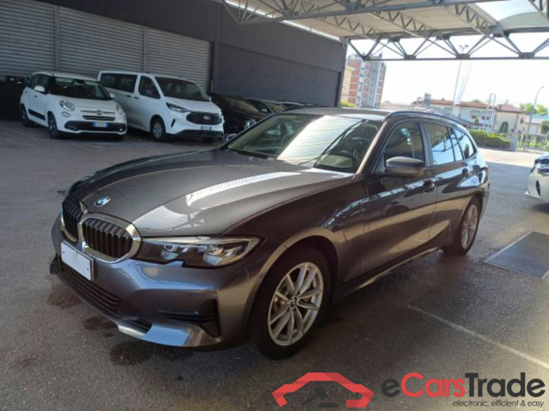 BMW SERIE 3 / 2018 / 5P / STATION WAGON 330E XDRIVE BUSINESS ADVAN. TOURING AUTO #1