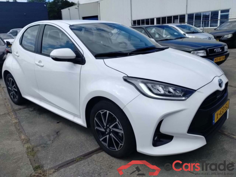 TOYOTA YARIS 1.5 Hybrid Dynamic #2