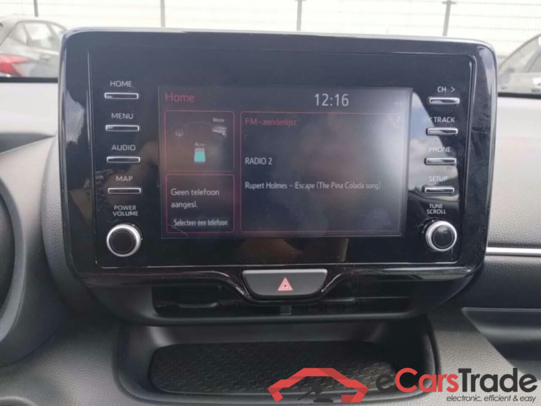 TOYOTA YARIS 1.5 Hybrid Dynamic #6