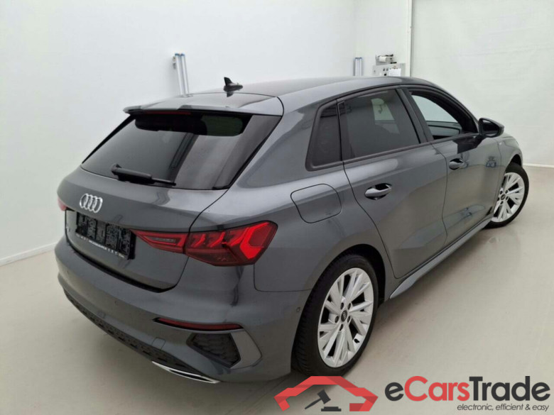 AUDI A3 SPORTBACK 1.5 TFSI S-TRONIC SPORT #2