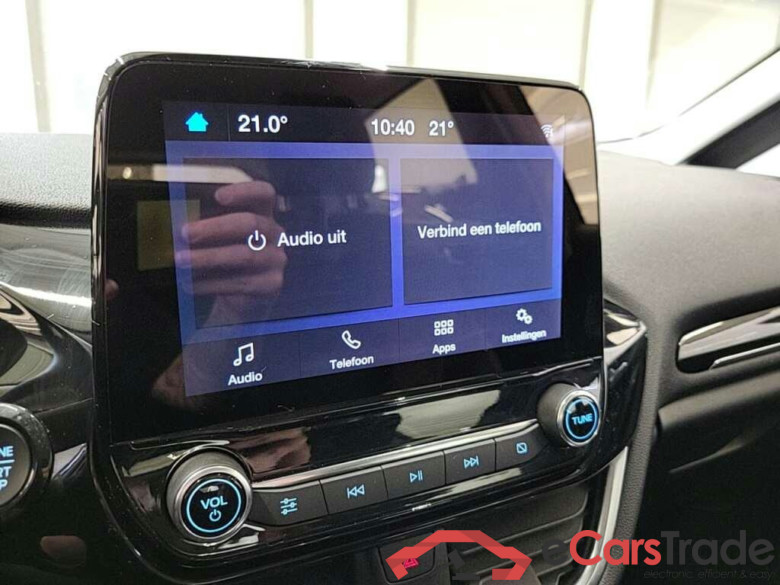 FORD Fiesta 1.0 EBH Titanium #6