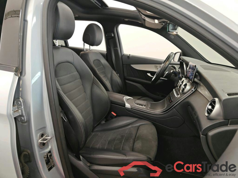 Mercedes-Benz GLC GLC 300 e 4MATIC Business Solution AMG 5d + Pano #3