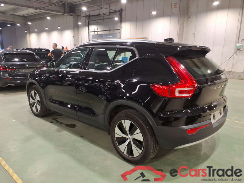 VOLVO XC40 1.5 T4 PHEV INSCRIPTION EXPR. DCT #2