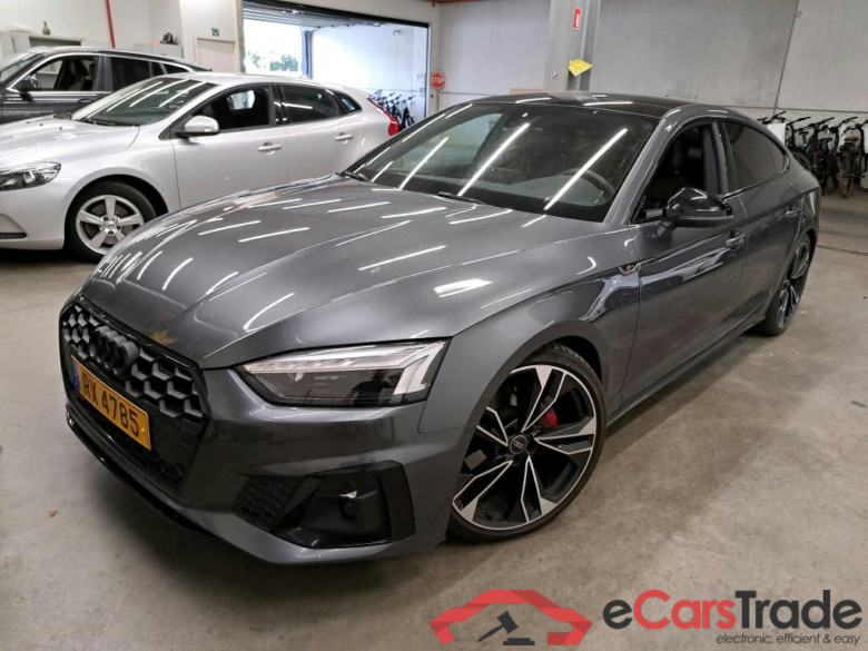 AUDI - AUD A5 SB 40 TDI 204PK Quattro S-Tronic Business Edition Competition Pack Platinum With Heated Nappa Mem Comfort Seats & Matrix Led & Pano Roof & Parking Assistance #1