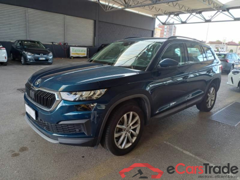 SKODA KODIAQ / 2021 / 5P / SUV 1.5 TSI ACT AMBITION DSG 7P #1