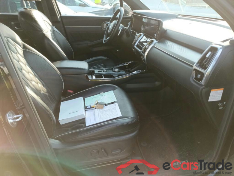 KIA Sorento / 2020 / 5P / todoterreno 1.6 T-GDi HEV Emotion 4x4 7pl (P.Luxury) #6