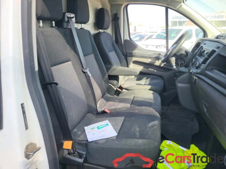 FORD Transit Custom / 2012 / 4P / furgón Van 2.0 TDCI 96kW 320 L1 MHEV Ambiente #6
