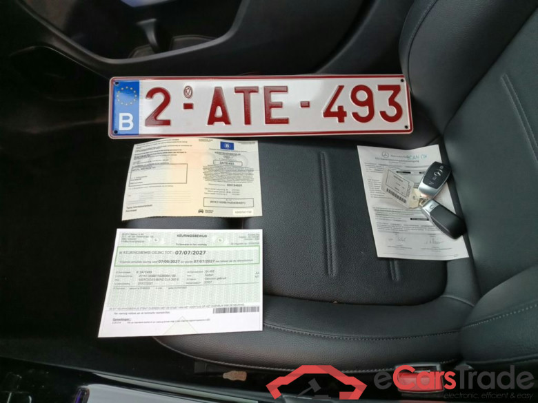Mercedes-Benz CLA CLA 250 e 4d #4