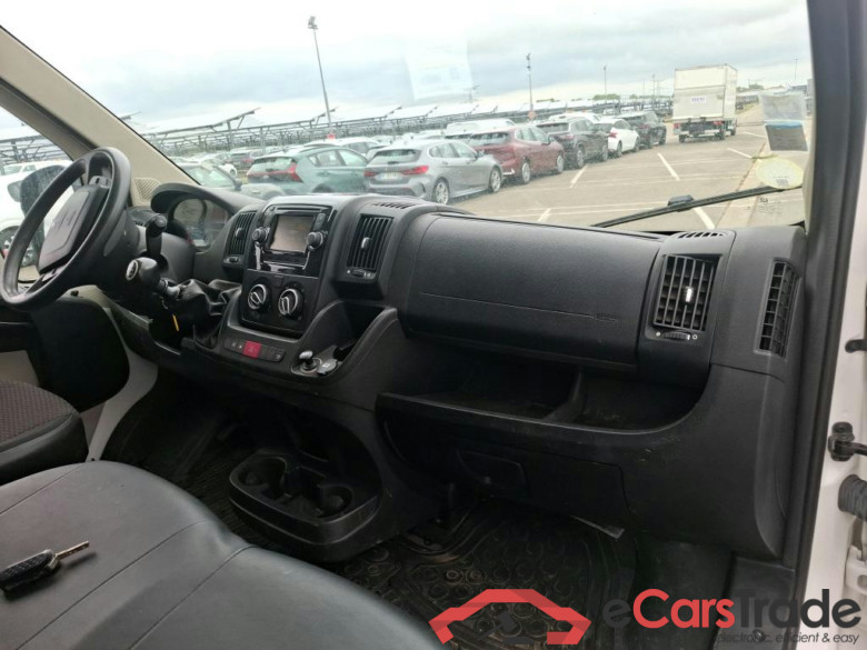 PEUGEOT Boxer VU 4p Fourgon BLUEHDI 110 PREMIUM 330 L2H2 #5
