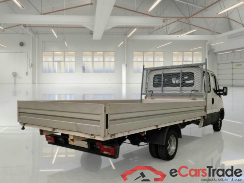 IVECO DAILY / 2019 / 4P / CAB.CABINA DOPPIA 35C16H D 6+1 4100 QUAD-TOR RG #2
