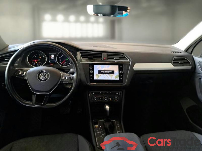 VOLKSWAGEN TIGUAN / 2016 / 5P / SUV 2.0 TDI SCR 110KW BUSINESS BMT DSG #3