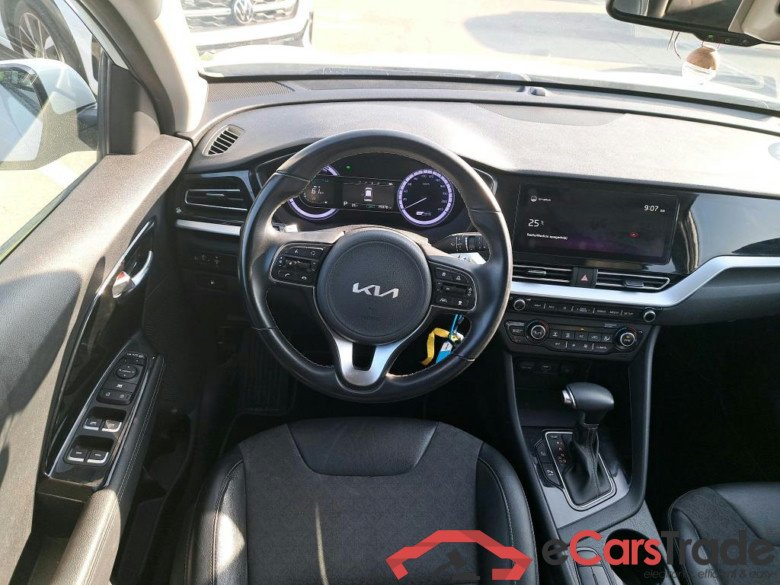 KIA Niro / 2019 / 5P / crossover 1.6 GDi HEV 104kW (141CV) Drive #3