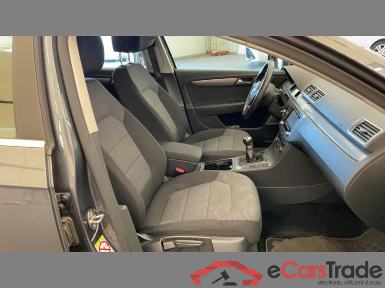 VOLKSWAGEN Passat SW Dsl Passat SW 1.6 CR TDi Comfortline BMT #5