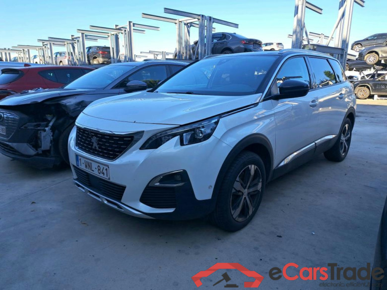 PEUGEOT - PEU 5008 BlueHDi 130PK             ***      ENGINE   OUT  !   -   MOTORSCHADEN   !          ***                Allure & Electric & Massage & VisioPark II & Towing Hook