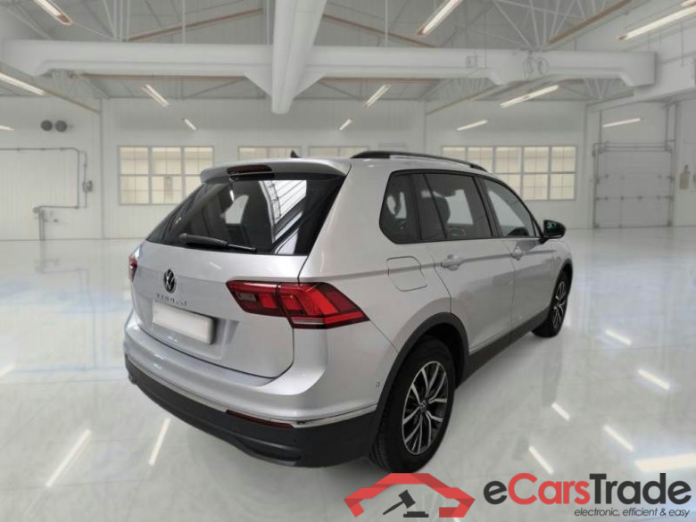 VOLKSWAGEN TIGUAN / 2020 / 5P / SUV 2.0 TDI SCR 90KW LIFE #2