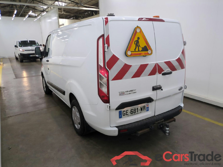 FORD Transit Custom / 2018 / 4P / Fourgon tôlé 2.0 ECOBLUE 130 300 L1H1 TREND BUSINESS #2