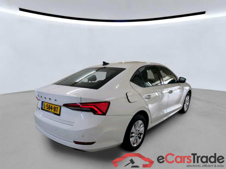 SKODA Octavia 81 kW #5