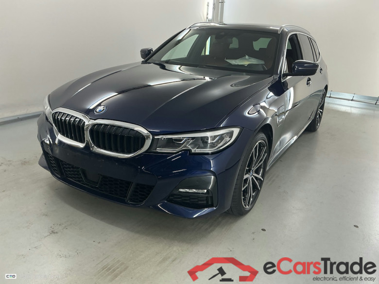 BMW 3-serie 2.0 330E (215KW) XDRIVE TOURING #1