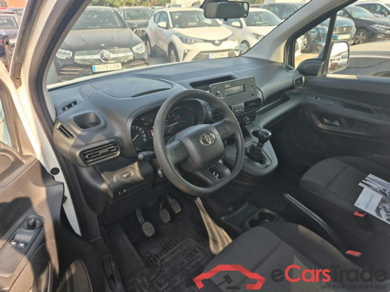 TOYOTA Proace City / 2020 / 4P / combi 1.5D 75kW (100CV) GX L1 #3