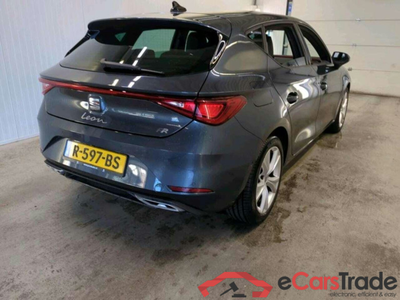 SEAT Leon Sportstourer 1.5 TSI FR Bns Int #2