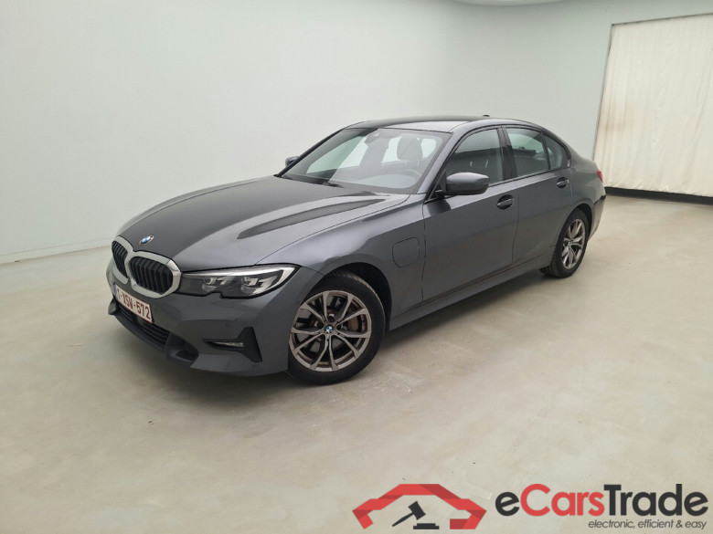 BMW, 3-serie '18, BMW 3 Reeks Berline 330e (215 kW) 4d #2