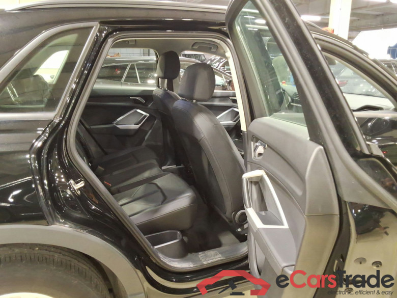 AUDI Q3 2.0 35 TDI S TRONIC BUS. ED. ATTRACTION #5