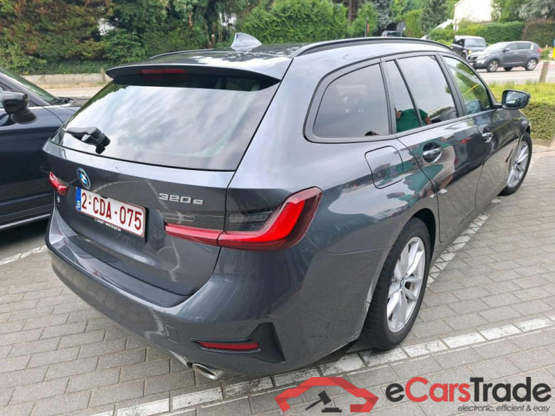 BMW - BMW 3 TOURING 320e 204PK Business Edition Pack Business Plus With Heated Sport Seats & Heated Steering Wheel * HYBRID * #2