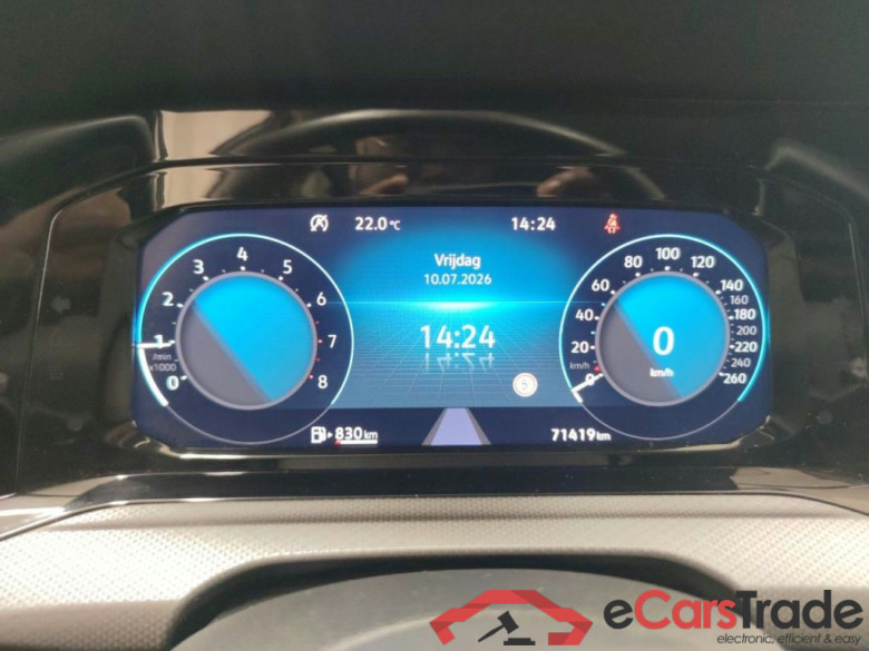 Volkswagen Golf VIII 1.5 TSI 96kW Active 5d #6