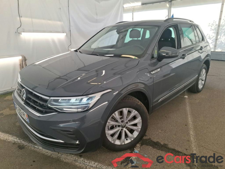 VOLKSWAGEN Tiguan / 2020 / 5P / SUV 1.4 eHybrid 245 DSG6 Life Business #1