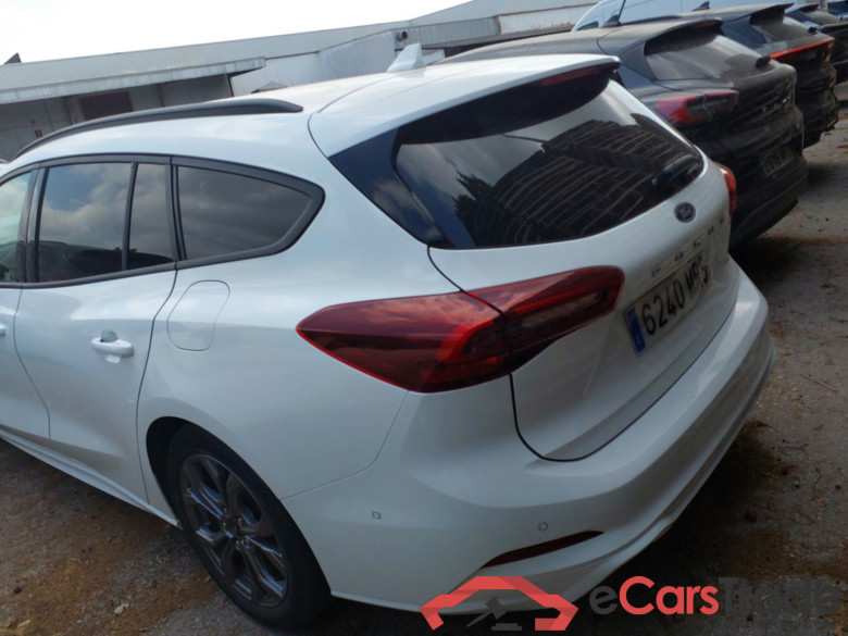 FORD FOCUS_SW SPORTBREAK 1.0 ECOBOOST 125CV MHEV 6 VELOCIDADES ST Line(Winterpack) #2