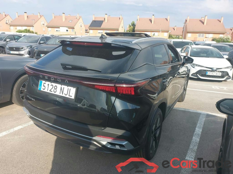 5 / 2024 / 5P / todoterreno Premium 1.6 TGDI 108kW (145cv) Carbon Black (AC) #2