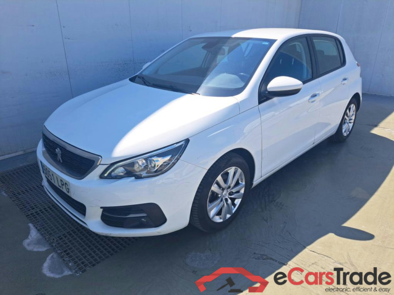 PEUGEOT 308 / 2017 / 5P / berlina con portón 5p Active Pack PureTech 110 S&S (AC) #1
