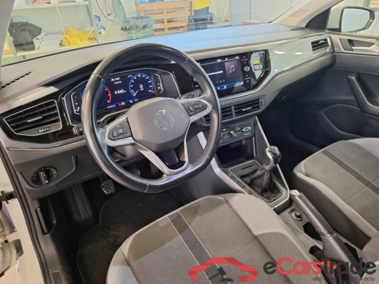 VOLKSWAGEN POLO / 2021 / 5P / BERLINA 1.0 TSI STYLE #3