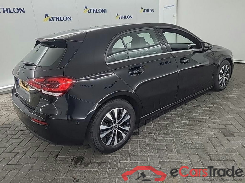 MERCEDES-BENZ A-klasse A 180 Business Solution 5D 100kW #3