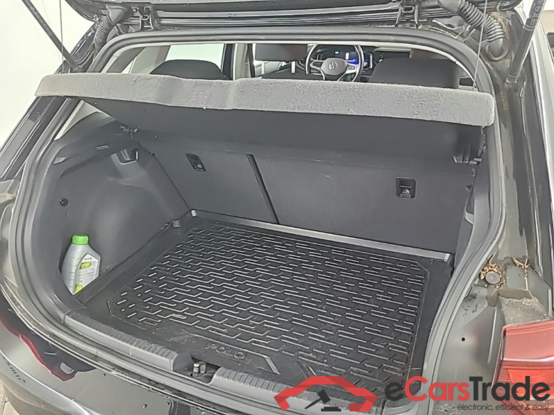 VOLKSWAGEN POLO 1.0 TSI 70kW 7-DSG Life Bus.5D Athlon Edition #5