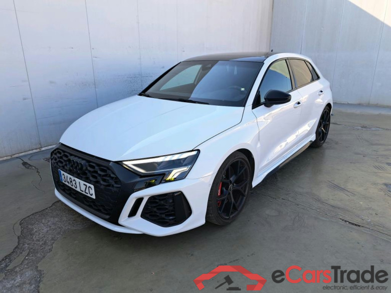 AUDI A3 / 2020 / 5P / RS3 Sportback TFSI 294kW Quattro S tronic #18.500€ en Opciones#