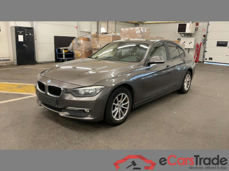 BMW 3 Dsl (F30) 318 dA