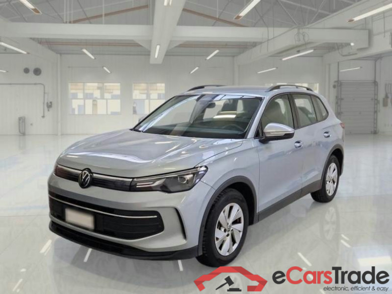 VOLKSWAGEN TIGUAN / 2023 / 5P / SUV 1.5 ETSI 96KW EVO ACT LIFE DSG #1