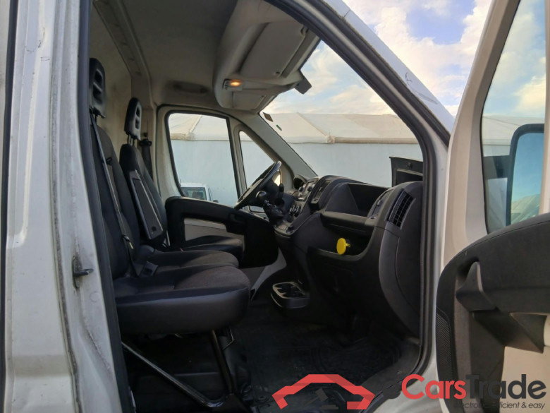 PEUGEOT Boxer / 2014 / 4P / furgón Pack 335 L2H2 BlueHDi 96KW (130CV) #6