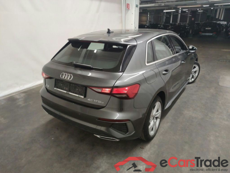 Audi A3 Sportback 1.4 40 TFSI e S Line 5d #2
