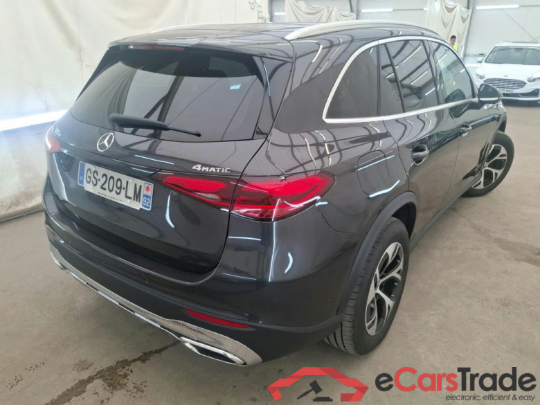 MERCEDES-BENZ GLC / 2022 / 5P / SUV GLC 300 e Business Line 4MATIC #3