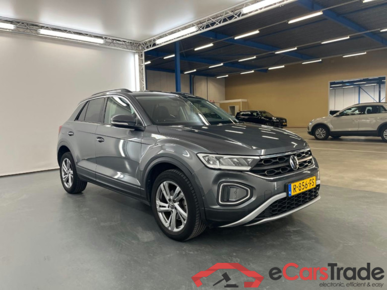 VOLKSWAGEN T-Roc 1.0 TSI Life #2