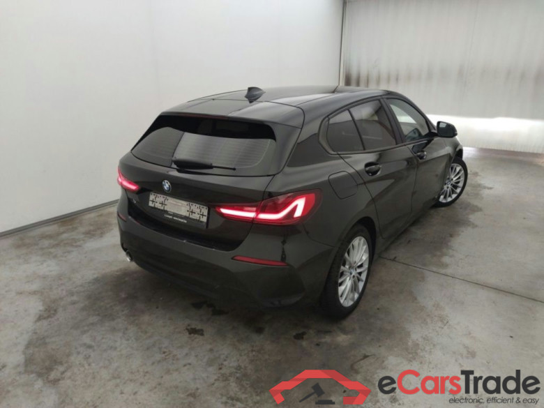 BMW 1 Reeks Hatch 116d (85 kW) Aut. 5d #2
