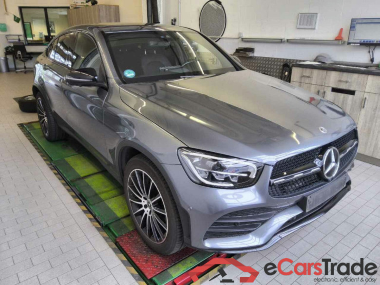 Mercedes-Benz GLC Coupe (BM 253)(11.2016->) DE - SUC5 GLC 200 EU6d, 4Matic AMG Line, (Facelift) 2020 - 2023 #2