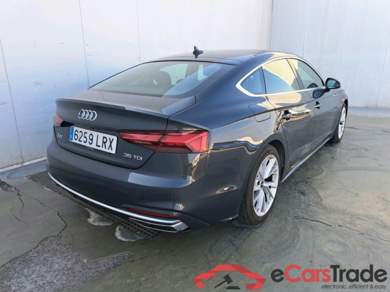 AUDI A5 / 2019 / 5P / berlina con portón Advanced 35 TDI 120kW S tronic Sportback #2